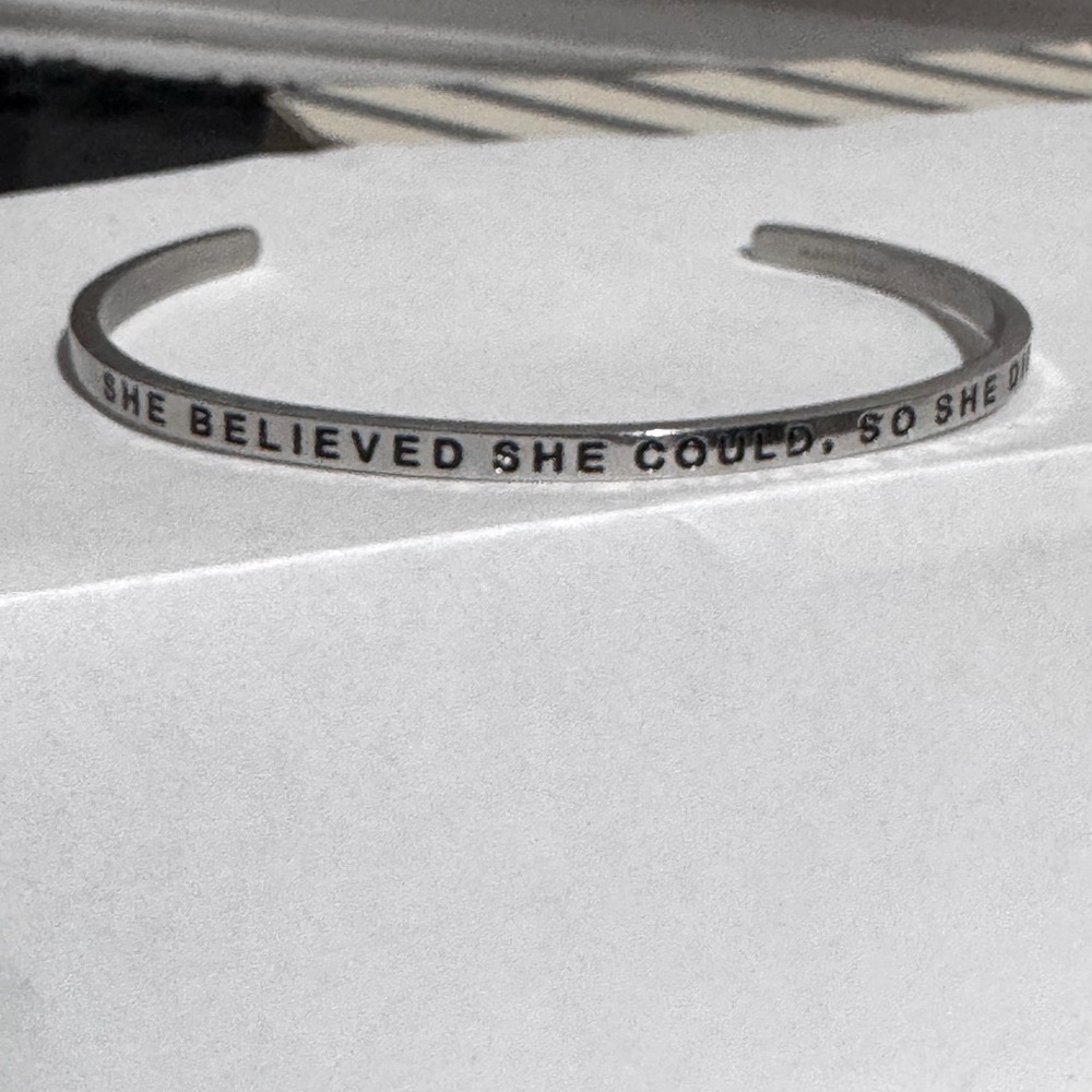 ✨ Mantra Brand Silver Inspirational Bracelet - Empowerment for Everyday ✨